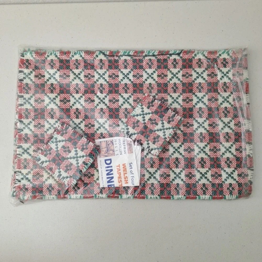 RARE Vintage 100% Wool Welsh Tapestry 4 Dinner Place Mats 4 Coasters NEW SEALED